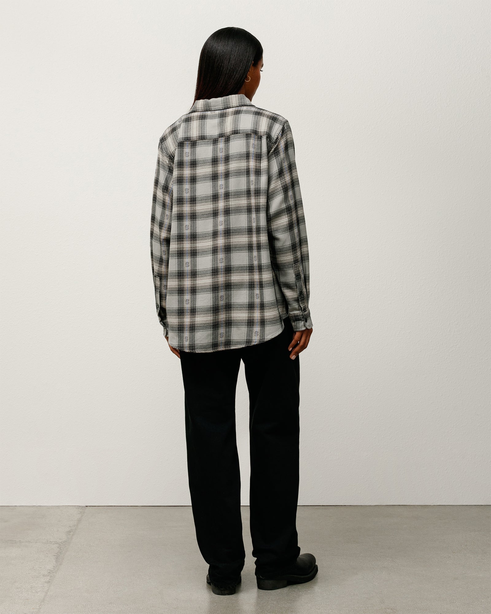 NEW CLASSIC JEAN DENIM